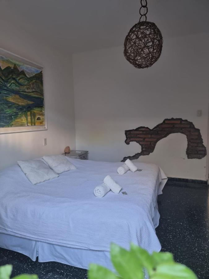 Yunga Hostel Salta Buitenkant foto