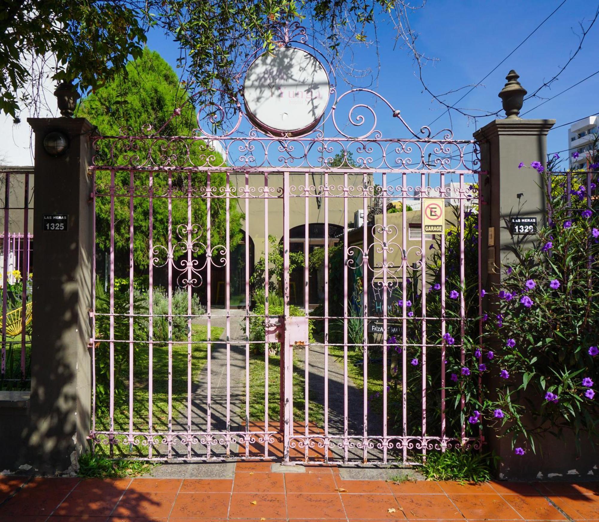 Yunga Hostel Salta Buitenkant foto
